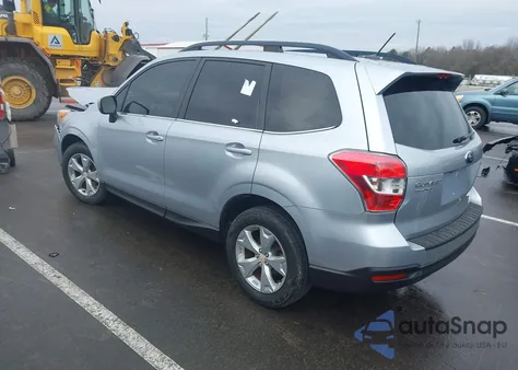2015 Subaru Forester z USA, uszkodzony, nr VIN JF2SJARC7FH564779
